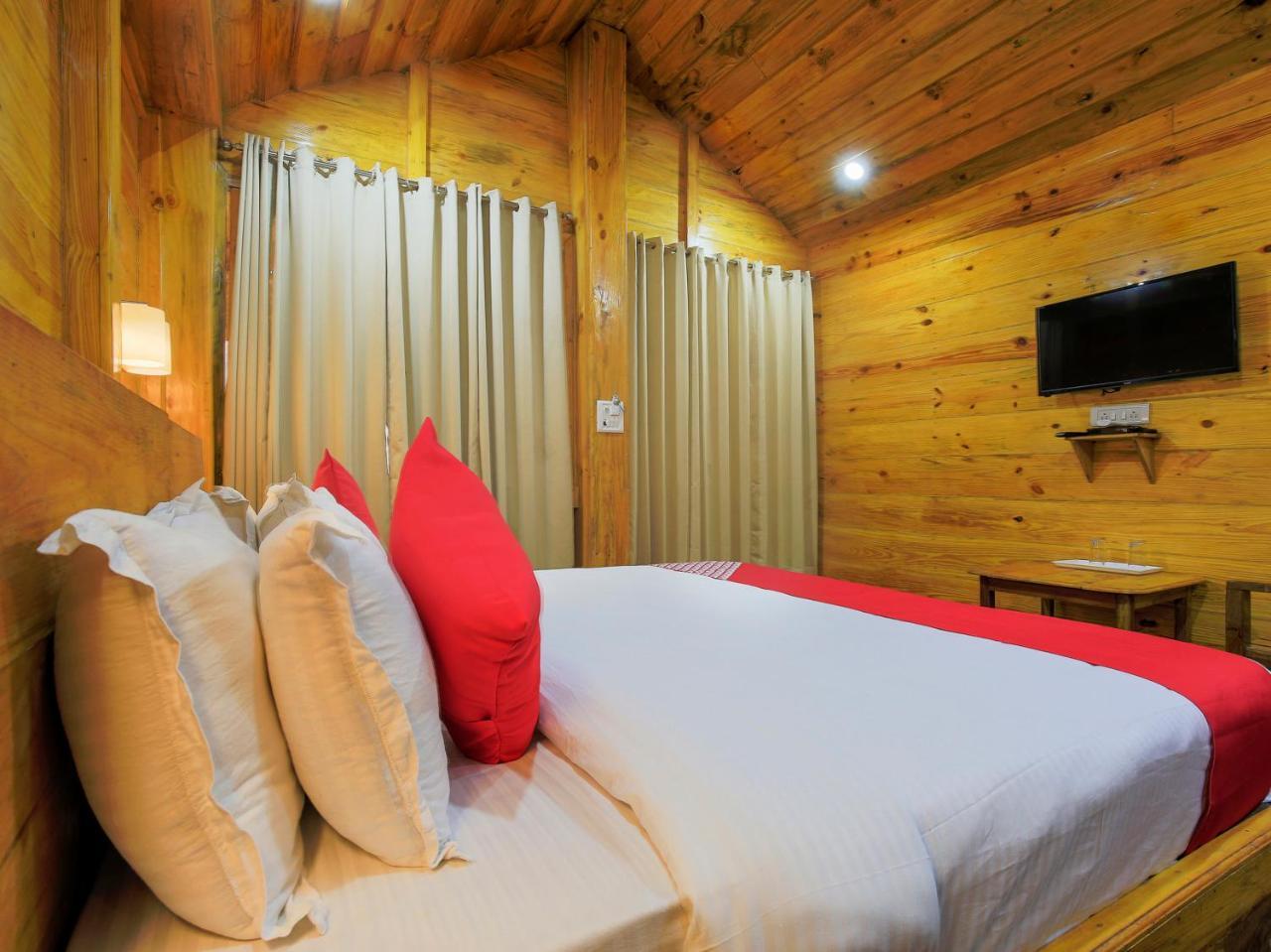 Brushwood Villa- Cottages And Bar Bãi biển Bãi biển Palolem Ngoại thất bức ảnh